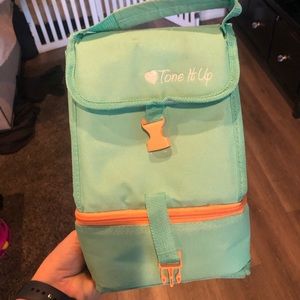 Tone it up water bottle, bag, and lunch box 💕